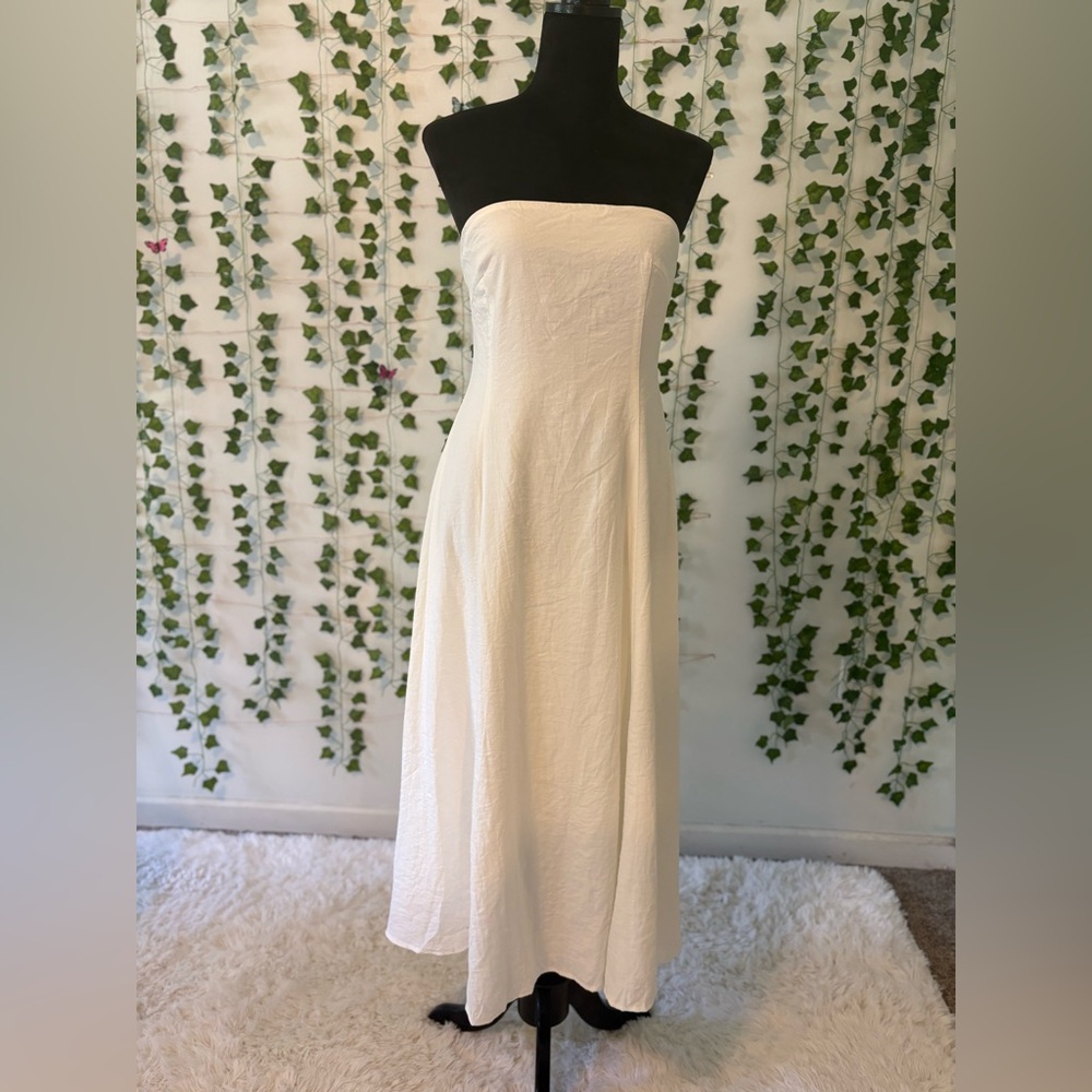 12th Tribe brand size medium strapless dress